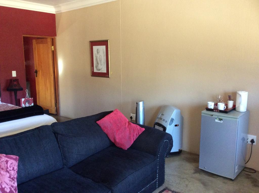 278 On Main Bed & Breakfast Clarens Room photo