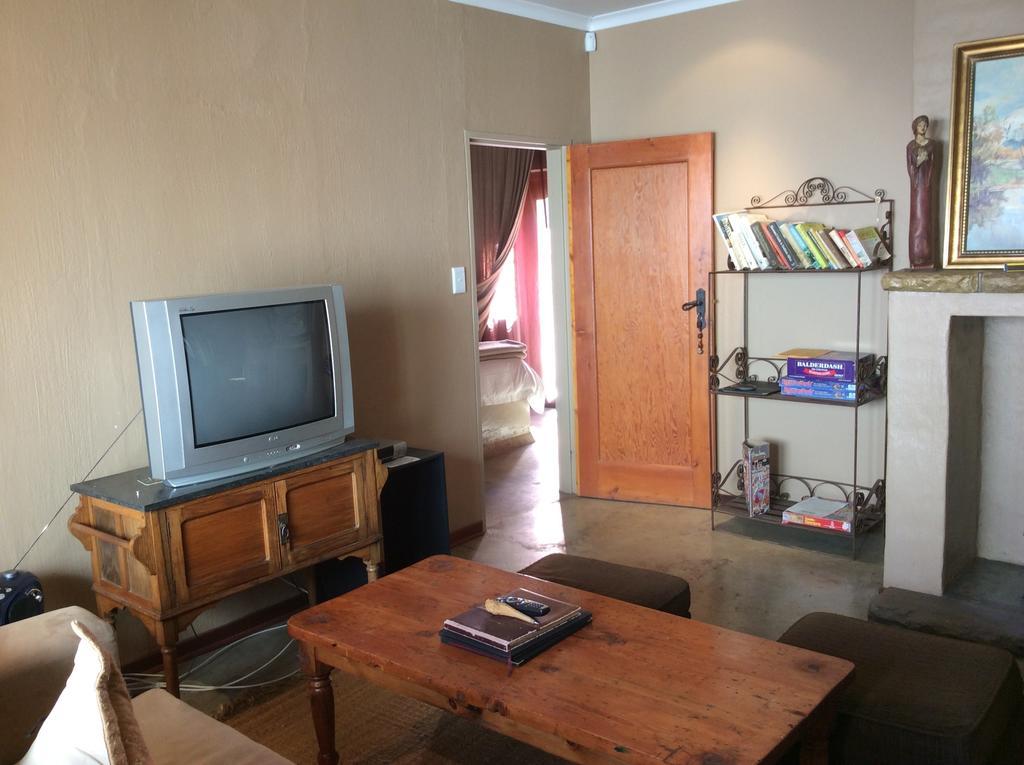 278 On Main Bed & Breakfast Clarens Room photo
